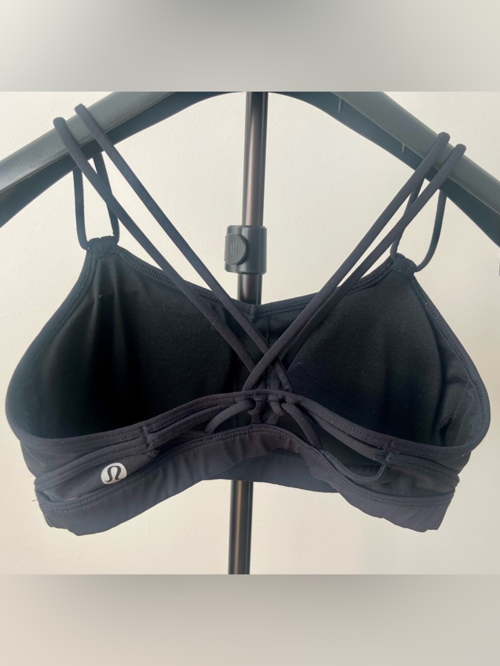 lululemon athletica Black Strappy Sports Bra US 4 - Picture 3 of 6
